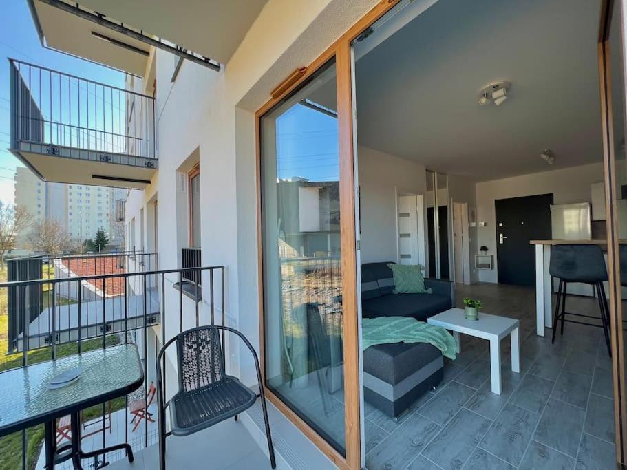 Apartment Olive In Bialoleka-Tarchomin Center Varşovia Exterior foto